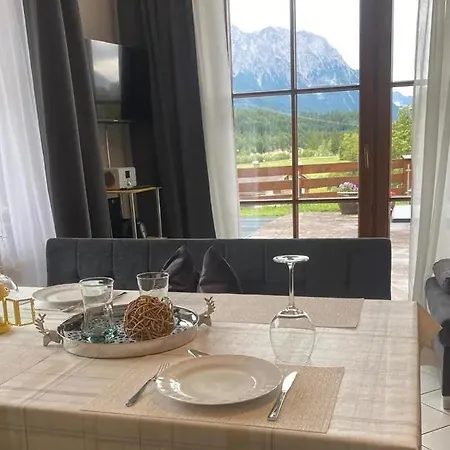Alpenjuwel Lägenhet Krün